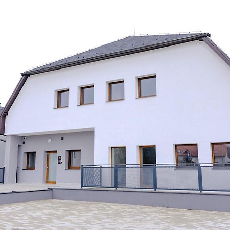 Ferienwohnung Rezidence Petra Voka Třeboň Exterior foto